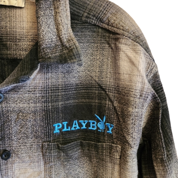 Playboy By PacSun Shadow Plaid Flannel Shirt size small - Picture 2 of 6